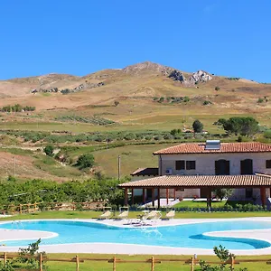 Vakantieboerderij Tenuta Lanza Il Mulino Italië