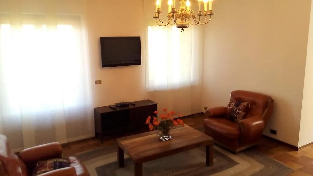 شقة Luz House تافيرنولا بيرغاماسكا إيطاليا
