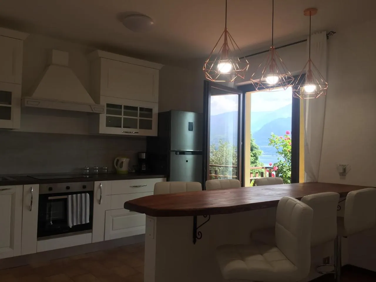 شقة Luz House تافيرنولا بيرغاماسكا